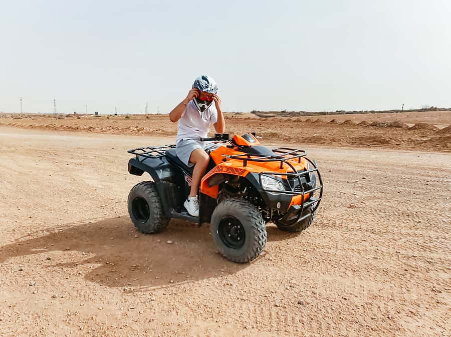 Marrakech: Quad Bike Tour to Palm Oasis and Jbilat Desert - Mint tea, honey bread, and a quiet desert pause