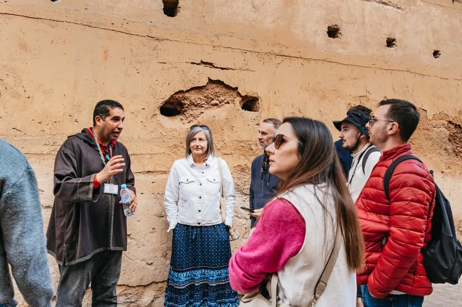 Marrakech: Saadian Tombs & Bahia Palace, Medina Guided Tour - Guides, languages, and the human side of the tour