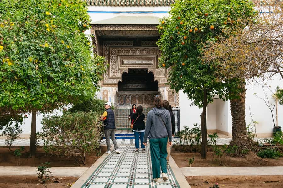 Marrakech: Saadian Tombs & Bahia Palace, Medina Guided Tour - Koutoubia Mosque and the city’s most familiar landmark
