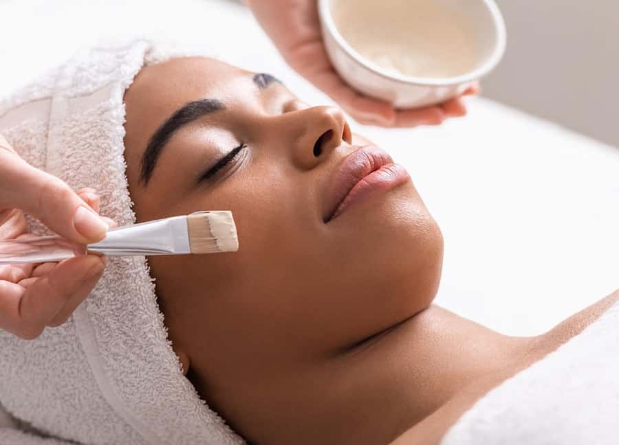 Marrakech: Salon Luxury Nails Beauty And Esthetique - The 999 DH full package and the $68 price