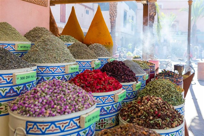 Marrakech: Street Food Tour by Night - First tastes: pastries, tagine, and almond drink