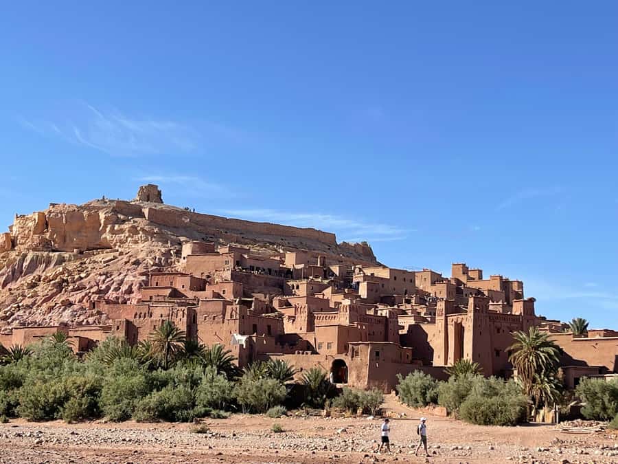 Marrakech To Merzouga : 3-Day Dreams Tours & Luxury Camp - Day Two: Todra Gorge, Erfoud, and the Erg Chebbi Dunes