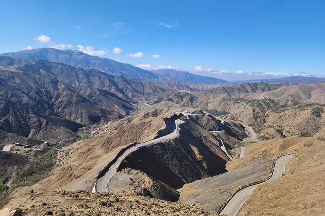 Marrakech to Merzouga: 4 Day Adventure with 2 Nights in Desert - Todra Gorge and the road to Erfoud