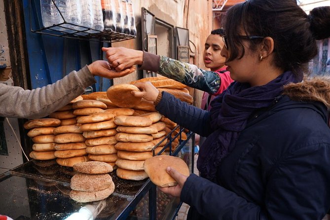 Marrakech Tour: Tajine Cookery Class Experience - Lunch in the courtyard and time on the rooftop
