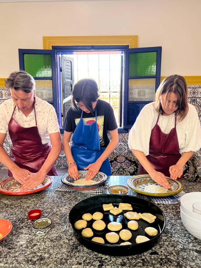 Marrakech: Traditional Moroccan Crepes & Bread Cooking Class - Entering the Bab Doukkala workshop