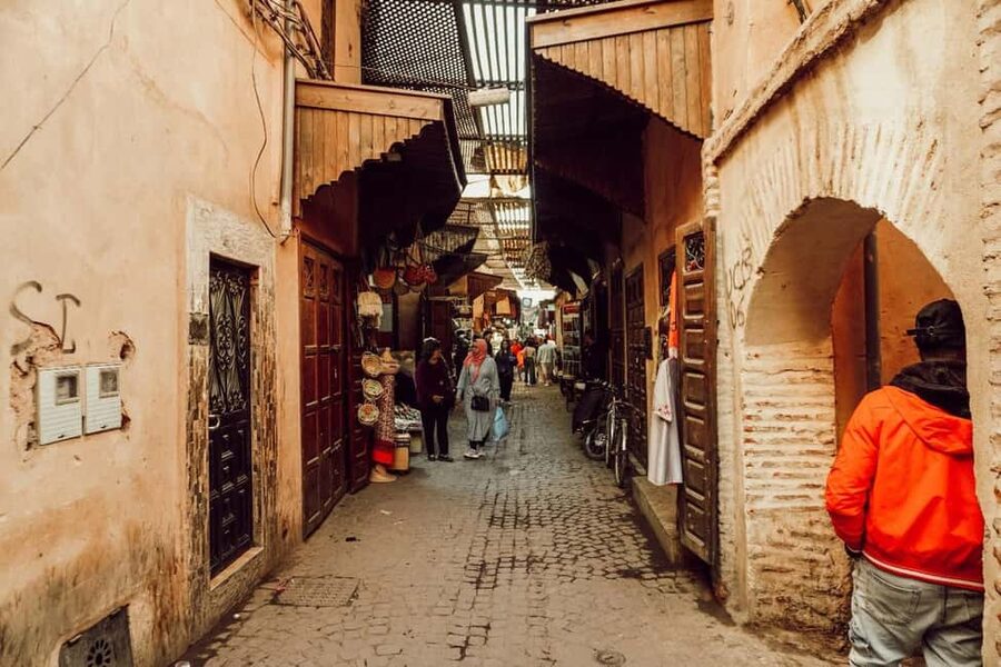Marrakech TukTuk Private Tour in Medina with Pickup - Souks, spices, and narrow alleyways