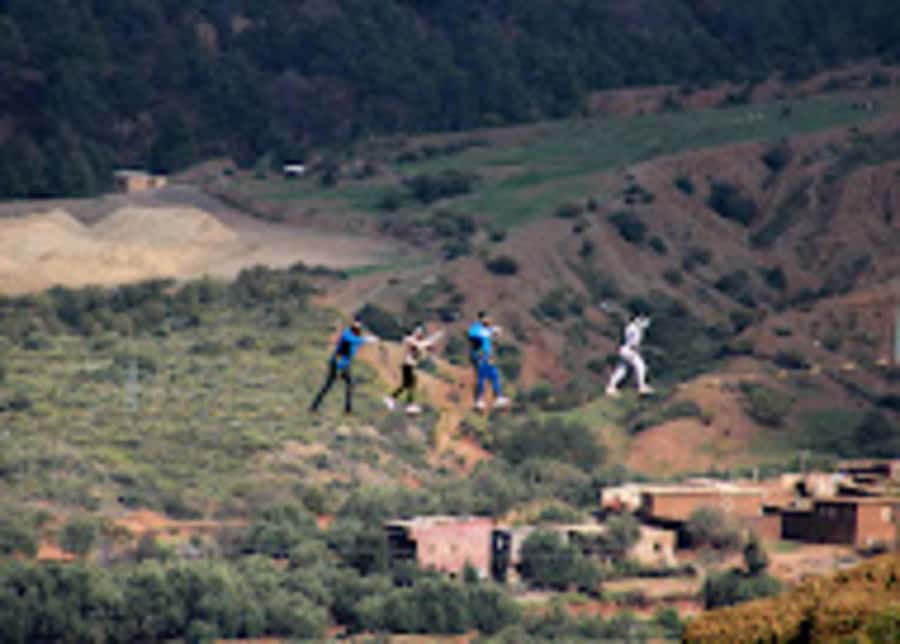 Marrakech: Zip-Line in the Atlas Mountains & Berber villages - Walking through Berber villages