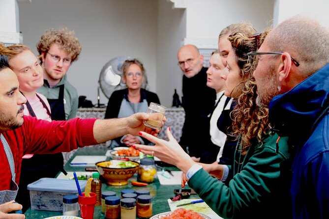 Marrakesh cooking class with chef Hassan - Local dishes - Timing, group size, and practical details