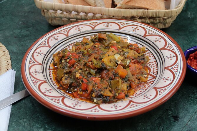 Marrakesh cooking class with chef Hassan - Local dishes - Recipes, spices, and tagines to take home