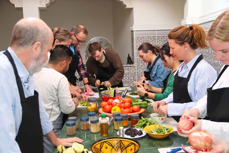 Marrakesh: Moroccan Dishes Cooking Class with a Local Chef - Who will enjoy this class most
