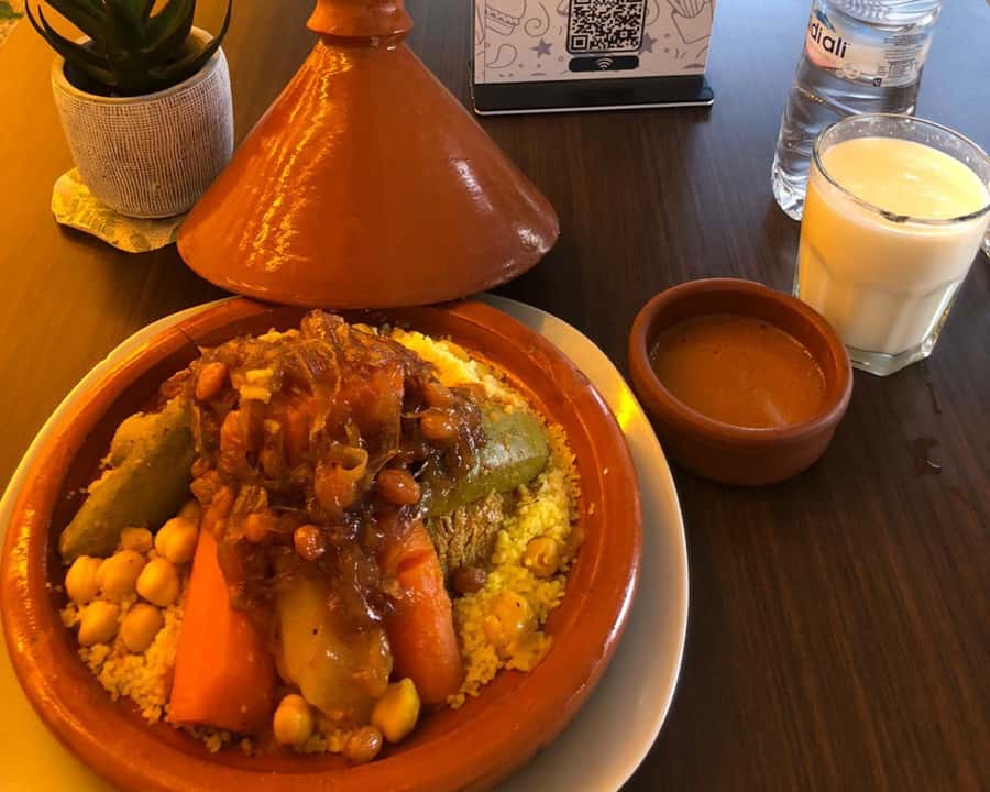 Marrakesh: Moroccan Lunch at Chouf L'Or Restaurant - Food quality and service in practice