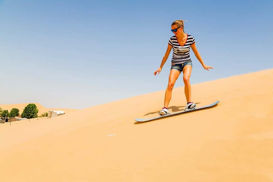 Merzouga: 1-Night in Desert Camp With Dinner & camel ride - Tea, Tent Comfort, and Desert Hospitality