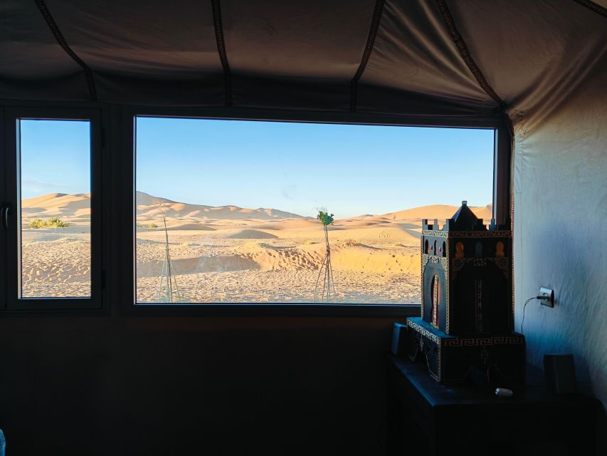 Merzouga: Overnight Stay in Luxury Desert Tent with Dinner - Dinner, tea, and Moroccan tajines