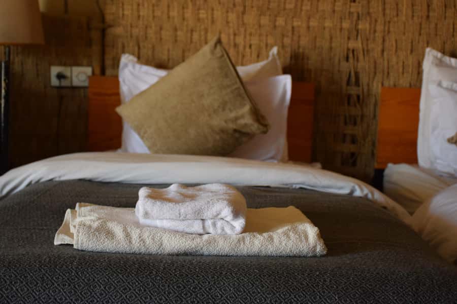 Merzouga: Overnight Stay in Luxury Desert Tent with Dinner - Berber drums and a night under the stars