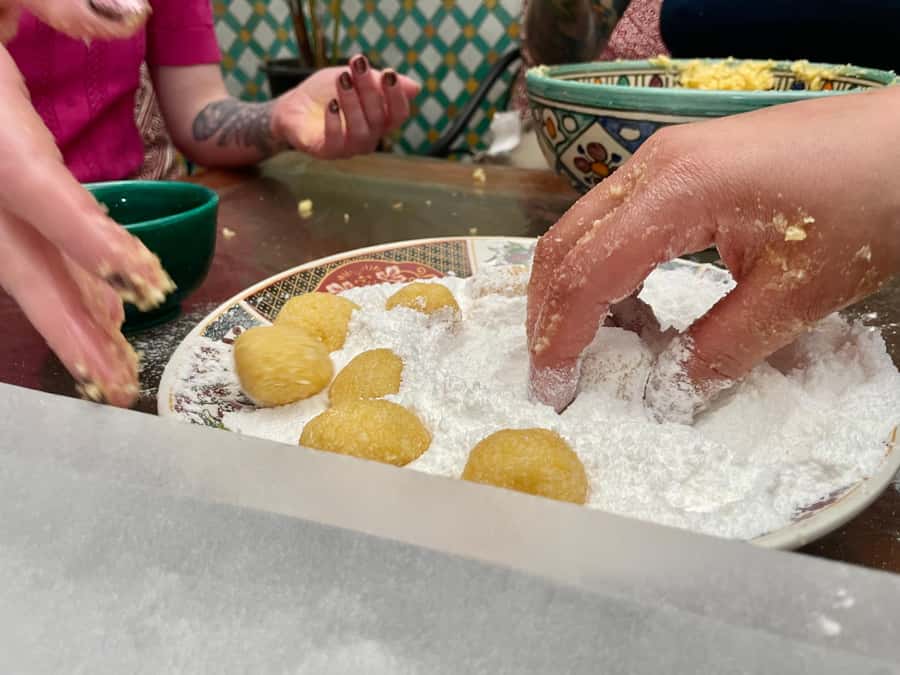 Moroccan Crepes & Pastries Kitchen - What happens during the two-hour class