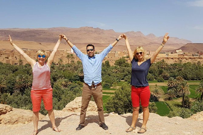 Moroccan Desert 3-Day Luxury Tour from Marrakech - Day two: Todra Gorge and the road to Erg Chebbi