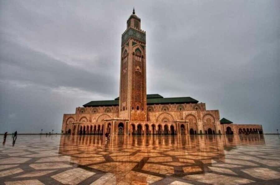Night Tour of Casablanca with Street Food Tasting - Key points before you book