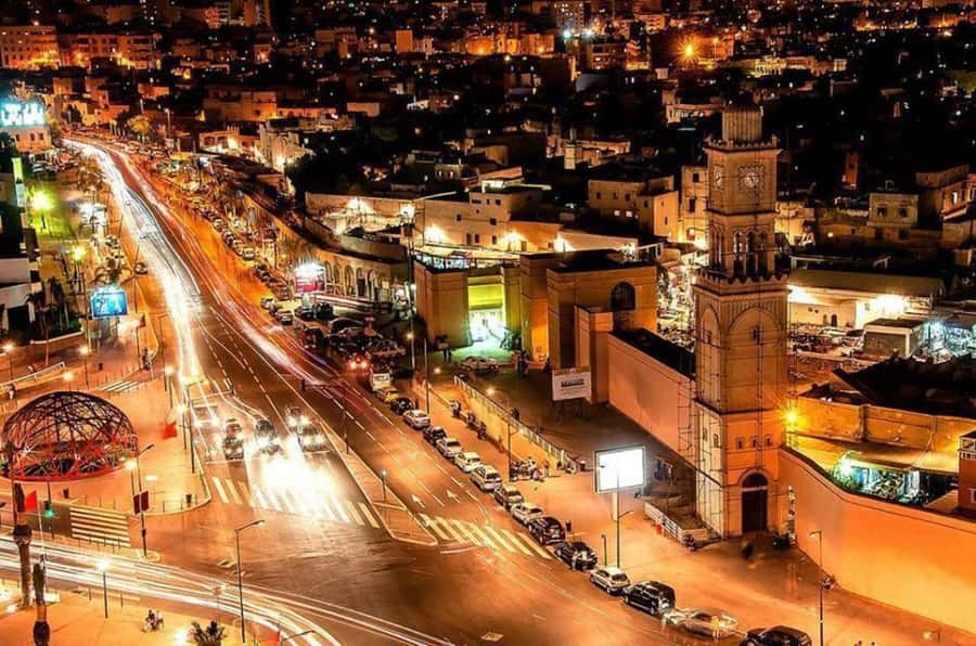 Night Tour of Casablanca with Street Food Tasting - Why Casablanca works especially well at night