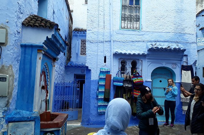 One-Way shared Transfer from Fez to Chefchaouen - Arriving in Chefchaouen with luggage