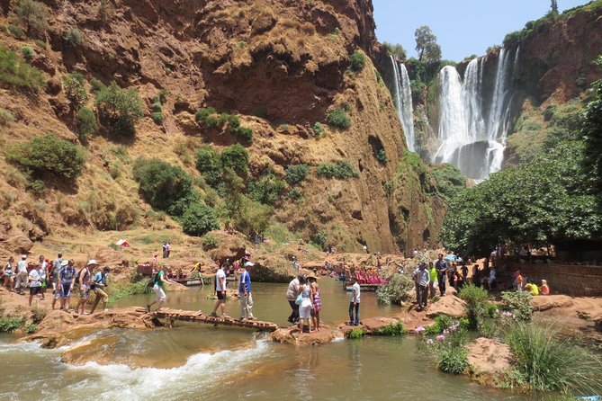 Ouzoud Waterfalls Guided Hike and Boat Trip from Marrakech - The boat ride at the foot of the falls
