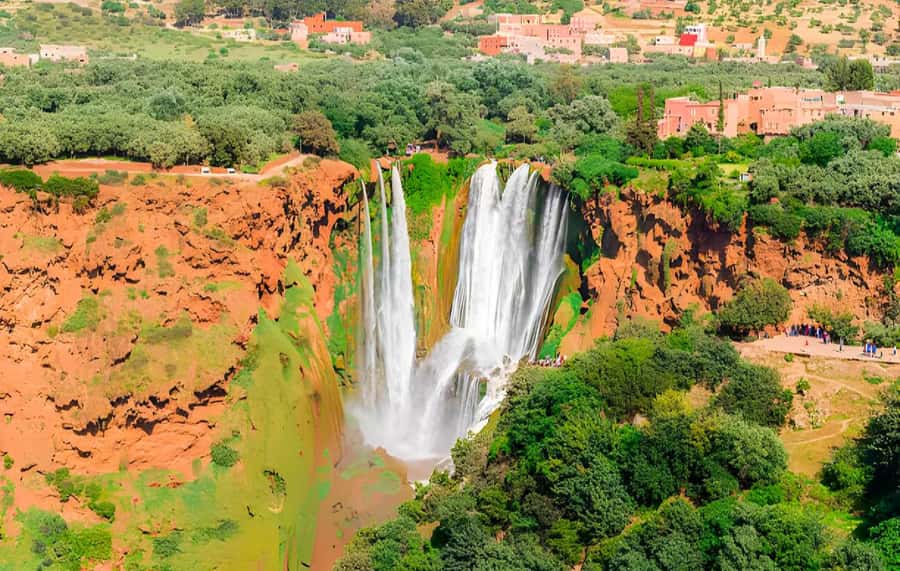 Ouzoud Waterfalls: Majestic Guided Hike and Adventure - Who should book this waterfall trip?
