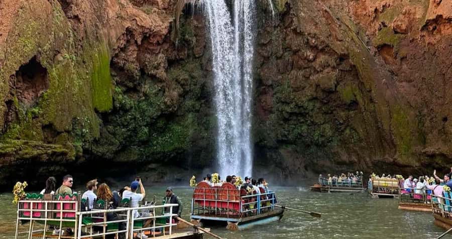 Ouzoud Waterfalls: Majestic Guided Hike and Adventure - First views of the 110-meter cascades