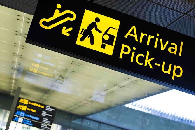 Private Airport Transfer from or to Marrakech Menara Airport. - Meeting your driver at Marrakech Menara Airport