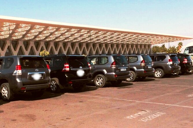 Private Airport Transfer from or to Marrakech Menara Airport. - The return trip to the airport