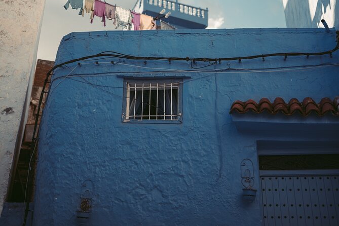 Private Full Day Trip To Chefchaouen From Fez - Bouzafer Mosque and the timing question