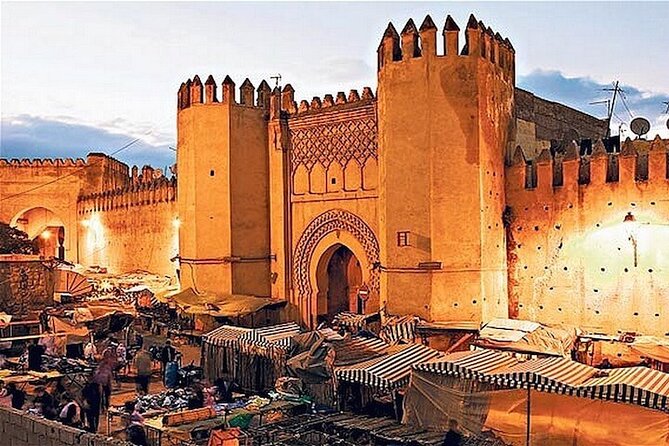 Private Guided Tour of the Medina of Fez and its Surroundings - Bab Boujloud, the grand entrance