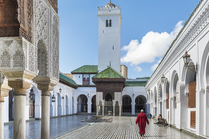 Private Guided Walking Tour in Fez Medina - Starting at Bab Boujloud and seeing Fez from above