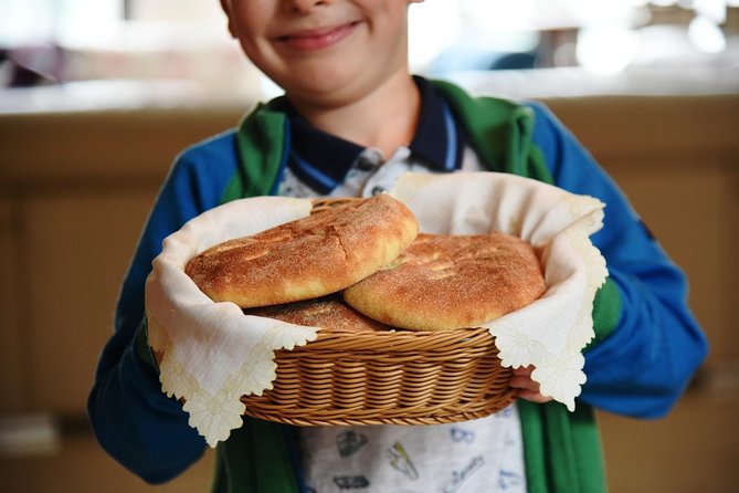 Private Market Tour & Cooking Class in Casablanca with Transfers - Pickup, the drive, and an easy start