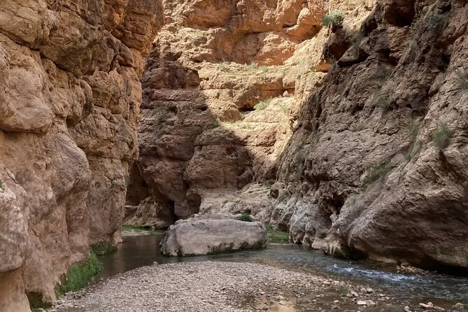 Private Monkey Fingers Canyon Hike - Starting at Tamellalt and finding the meeting point