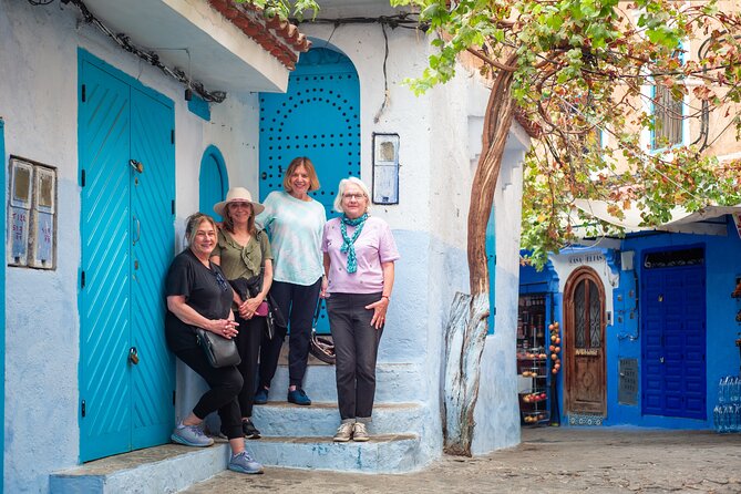 Private photo tour with a local pro photographer - Callejon El Asri, the Instagram-famous lane
