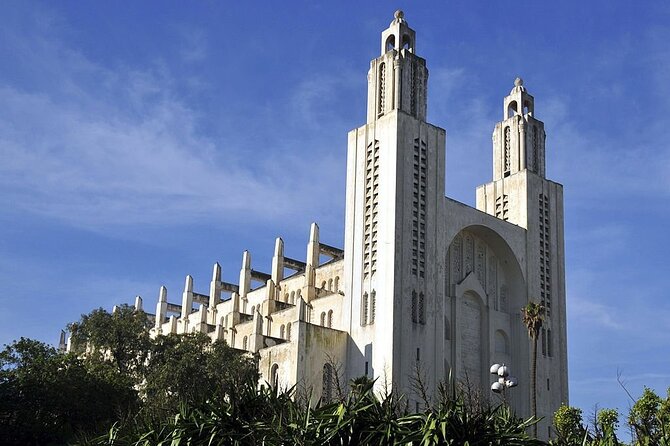 Private Tour of Casablanca with Hassan II Mosque Entry Ticket - Lunch, coffee, and keeping control of your time
