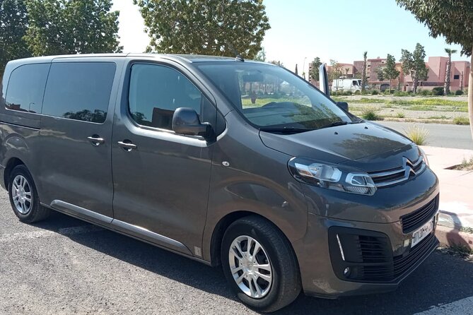 Private Transfer - Marrakech Menara airport (RAK) - The 15-minute ride into Marrakech