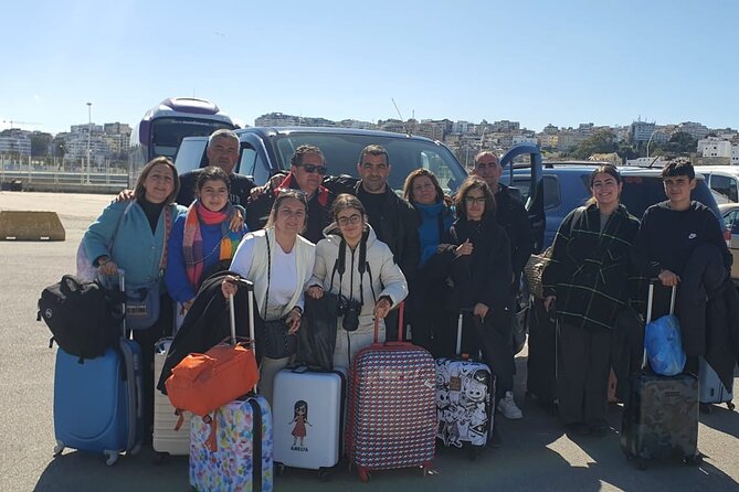 Private Transport From Chefchaouen to Fes - Punctuality and communication matter most