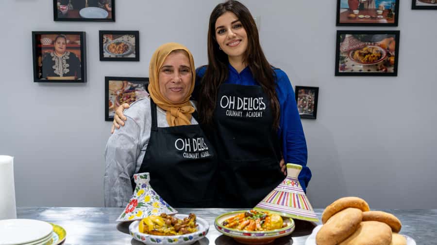 Rabat: Authentic Moroccan Cooking Class with Expert Chefs - What the small group changes