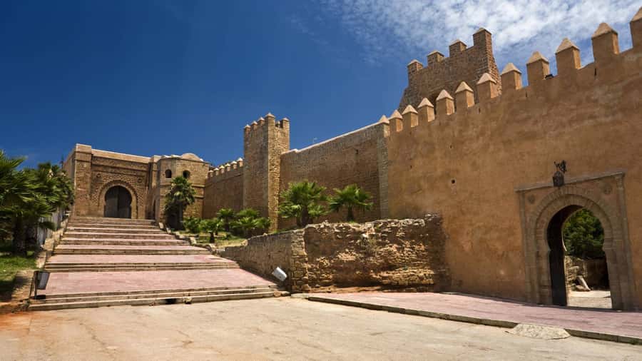 Rabat: Full-Day Trip from Casablanca - Rue des Consuls and the narrow medina streets