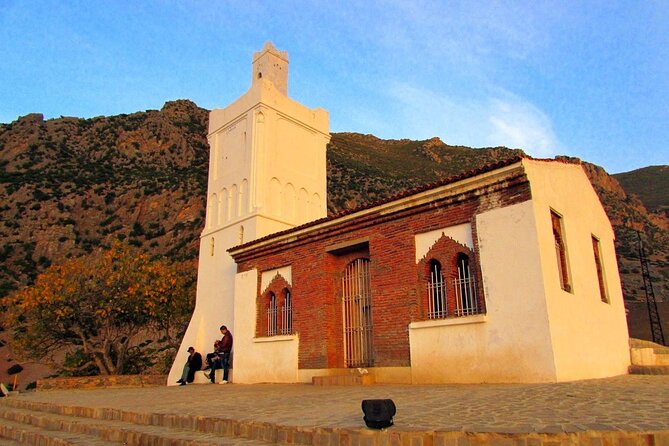 Shared Group Chefchaouen Day Trip from Fez - Drivers, Group Size, and Comfort