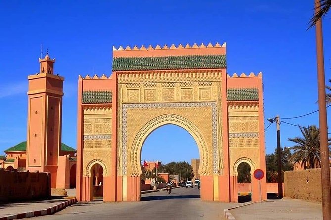 Shared Group Fez To Marrakech via Merzouga Desert Tour 2 Days - Leaving Fez at 7:30 in the morning