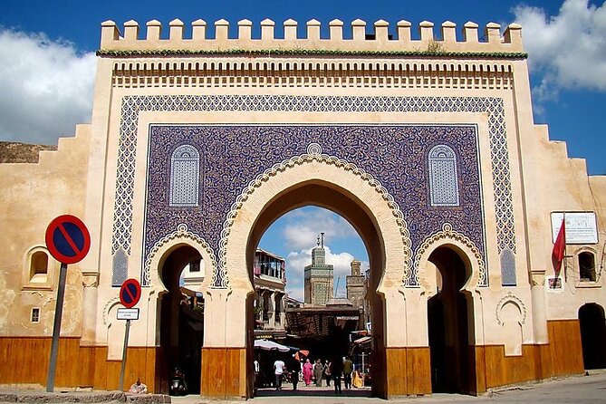 Shared Half Day Guided Fes Tour with Local Guide - Why this Fez walk is worth considering