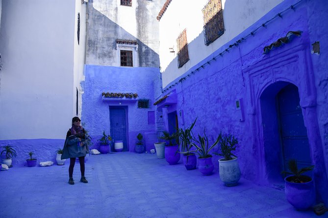 Small-Group Day Tour to Chefchaouen from Fez - Plaza Uta El Hammam and the Kasbah
