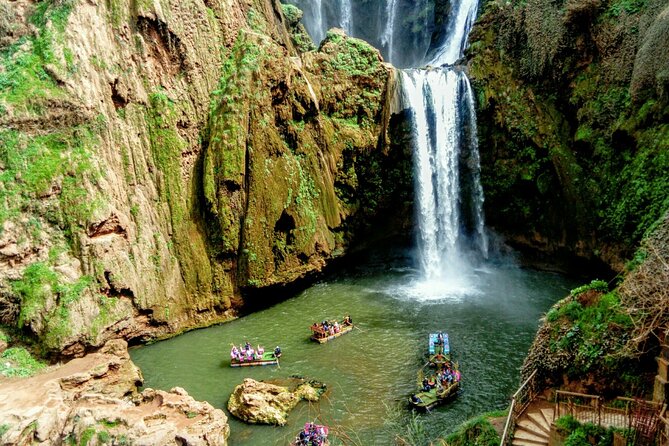 Small group Ouzoud Waterfall Guided Tour Boat Ride from Marrakech - How the guides affect the day