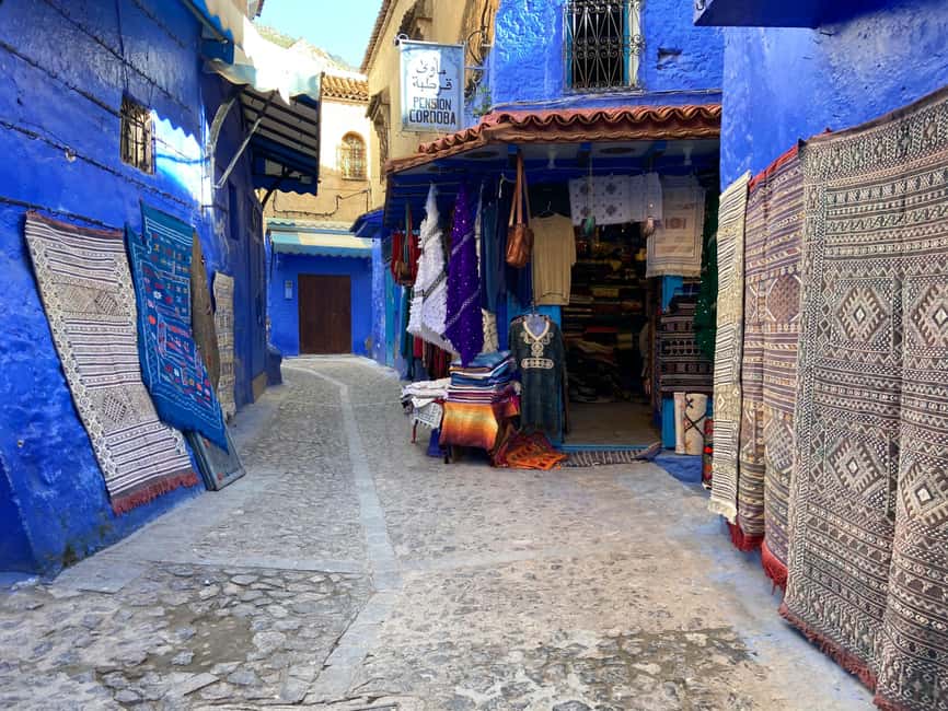 Tangier: Guided Day Trip to Chefchaouen - Arriving in the Blue Medina