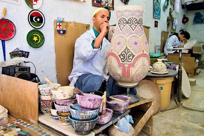 VIP TOUR OF FES- Medina by local guide & Rempart by car-FULL Day - Practical advice before you go