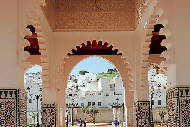 Visit Casablanca from the port or hotels - Royal Palace and Habous Quarter