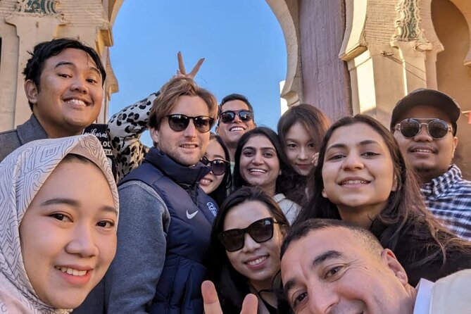 Walking Tour in Old Medina Fez with Official Guide - Kairaouine Mosque and Fez’s long scholarly tradition